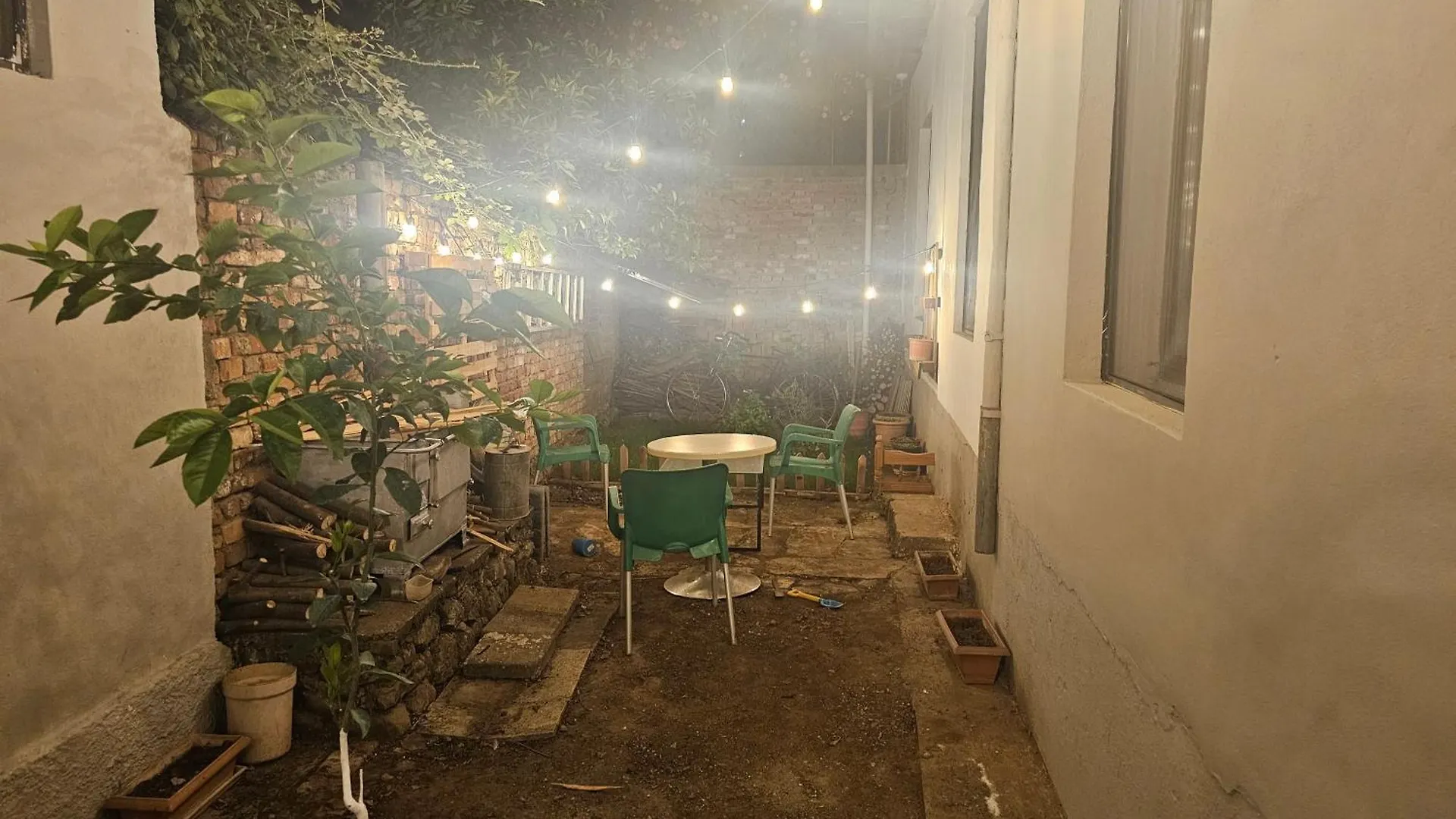 Auberge de jeunesse Lemon House à Tirana Albanie